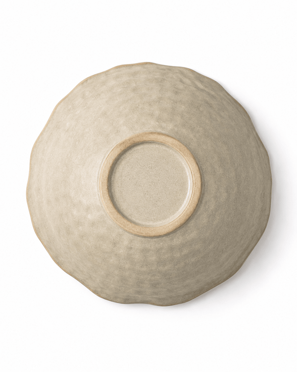 handmade-ceramic-pasta-bowl-bottom-view-foot-ring