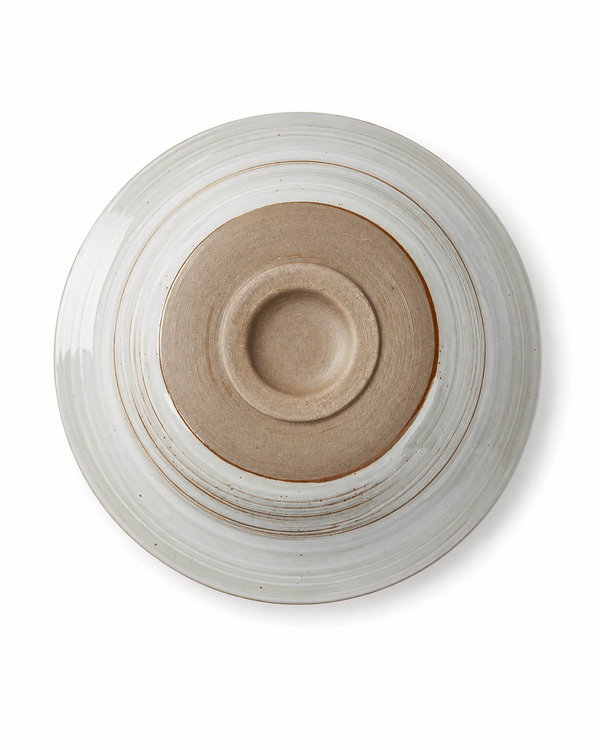 handmade-ceramic-pasta-bowl-bottom-view-unglazed-foot-ring