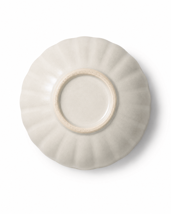 Handmade Off-White Scalloped Ceramic Dinnerware Set
